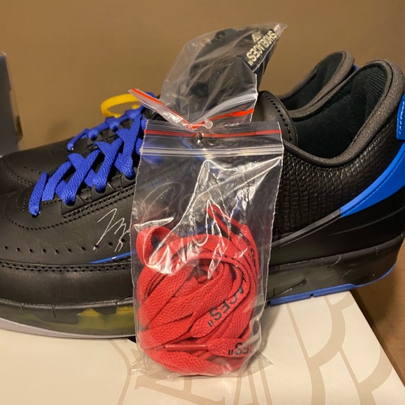 Jordan retro 2 low main image 11
